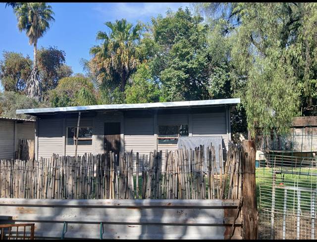 2.30HA FARM FOR SALE IN WATERKLOOF AH